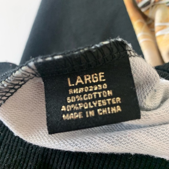 Soho Babe Leopard Face Crew Neck Sweatshirt with Faux Leather Sleeves Large - Picture 10 of 10